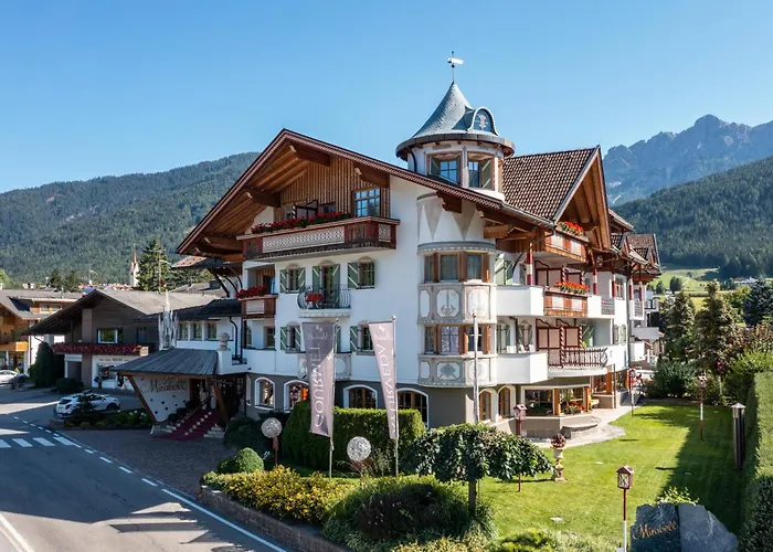 Mirabell Dolomites Hotel Valdaora