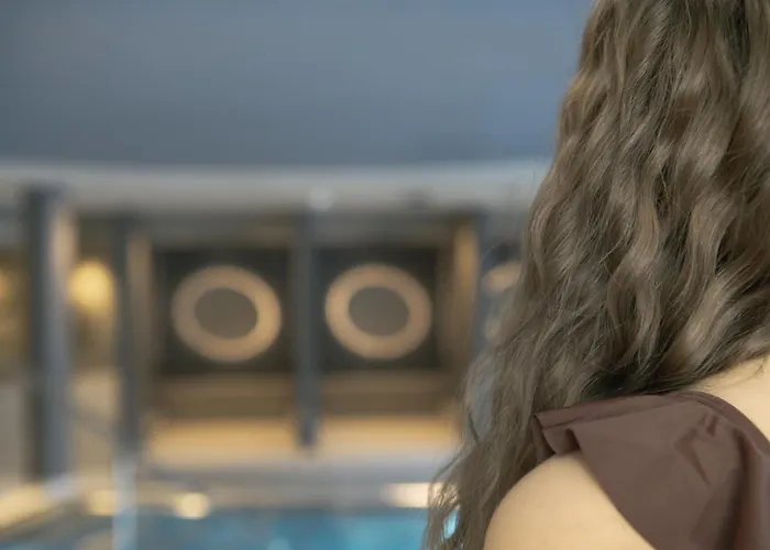 Familiaris - Family Apartments - Pools & Spa In DolomitesAlbergo